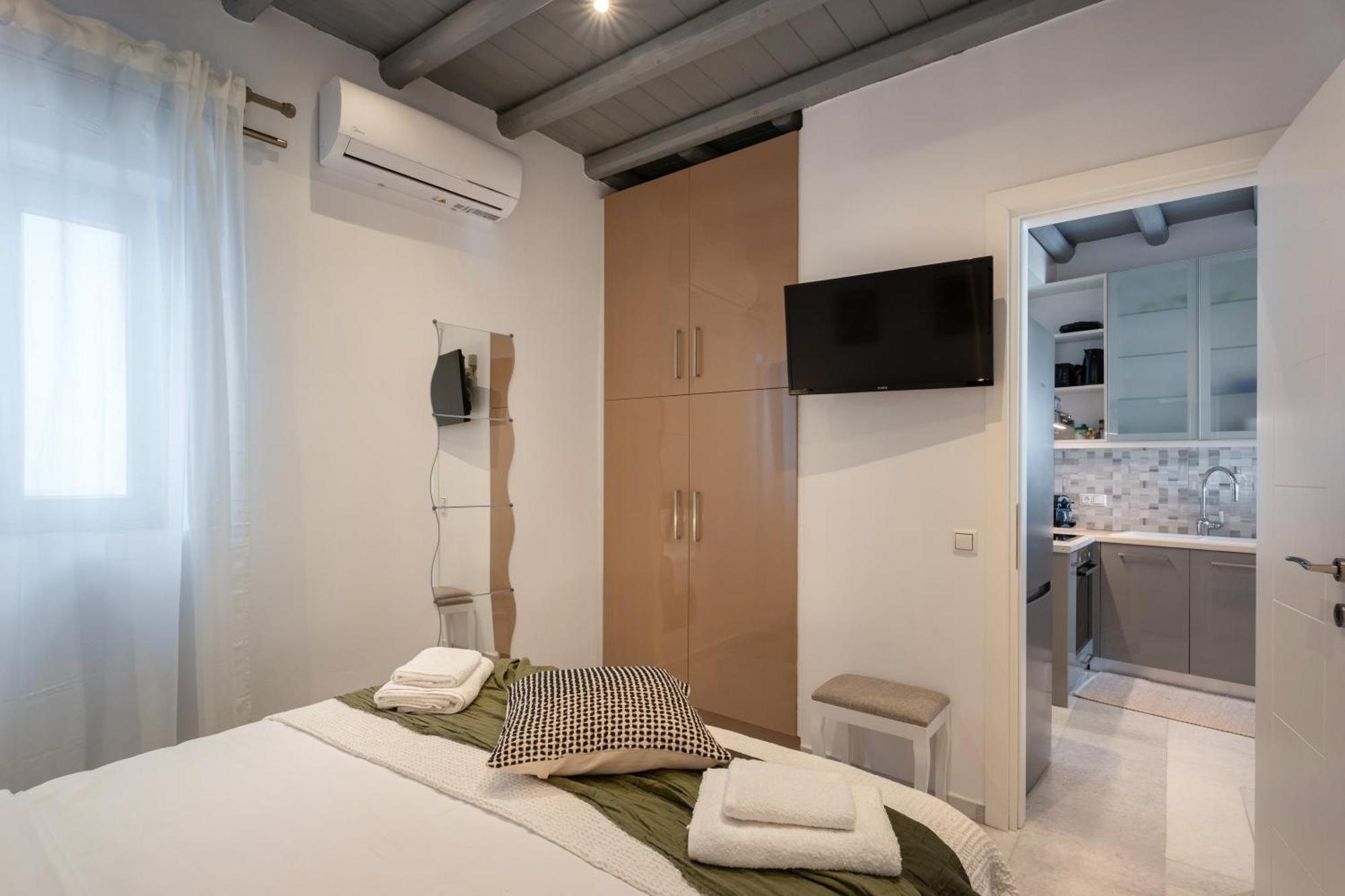 Caper-2 Bedroom Traditional Home With Amazing View Naousa  Exterior foto